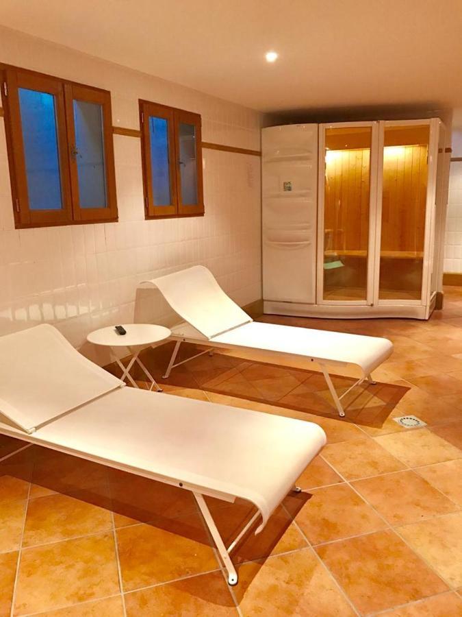 Maison Suchard, Tradition & Elegance In The Jura Couvet Exteriör bild